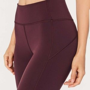 Lululemon In Movement Crop 19"